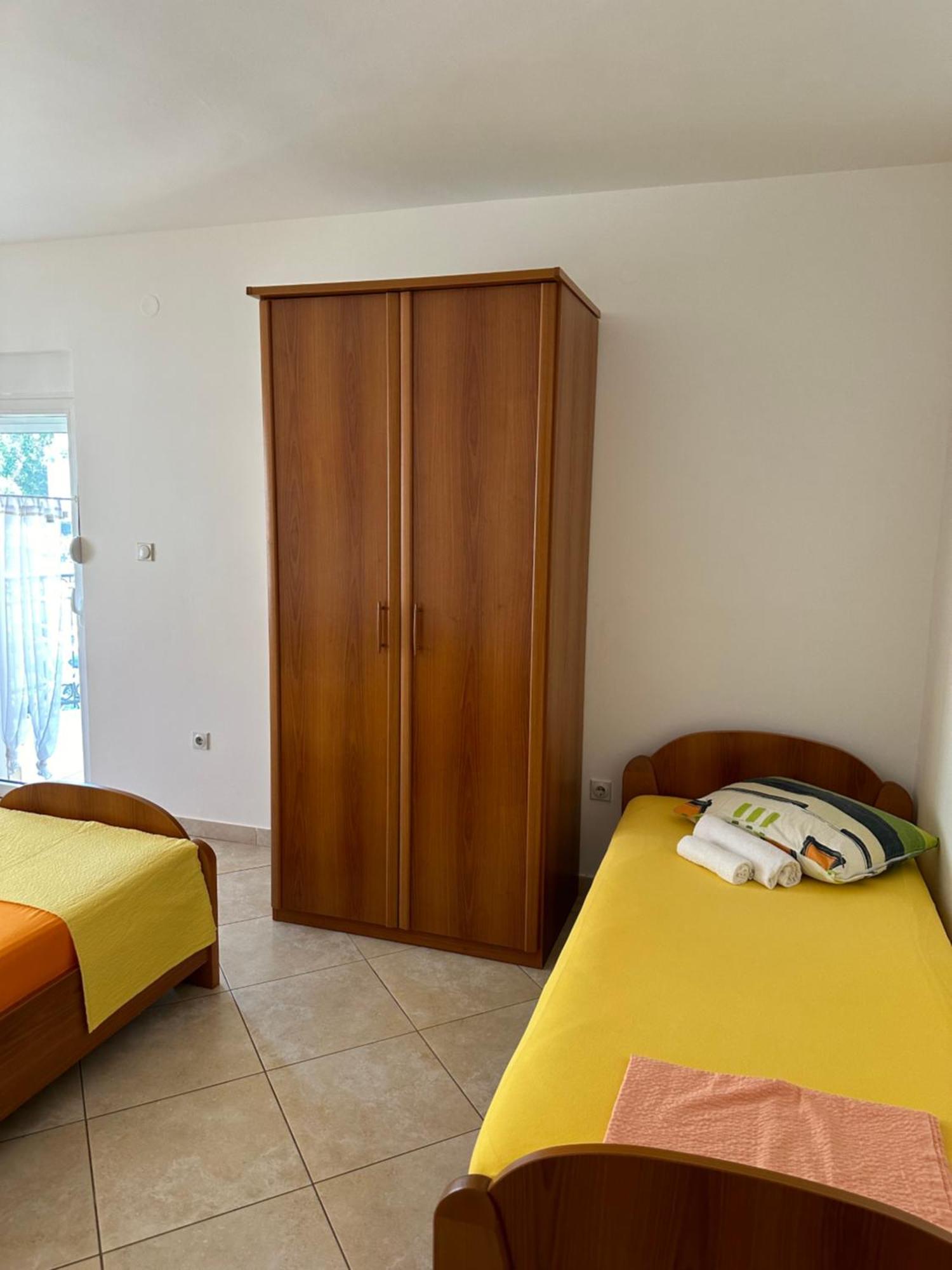 Aleks Appartement Budva