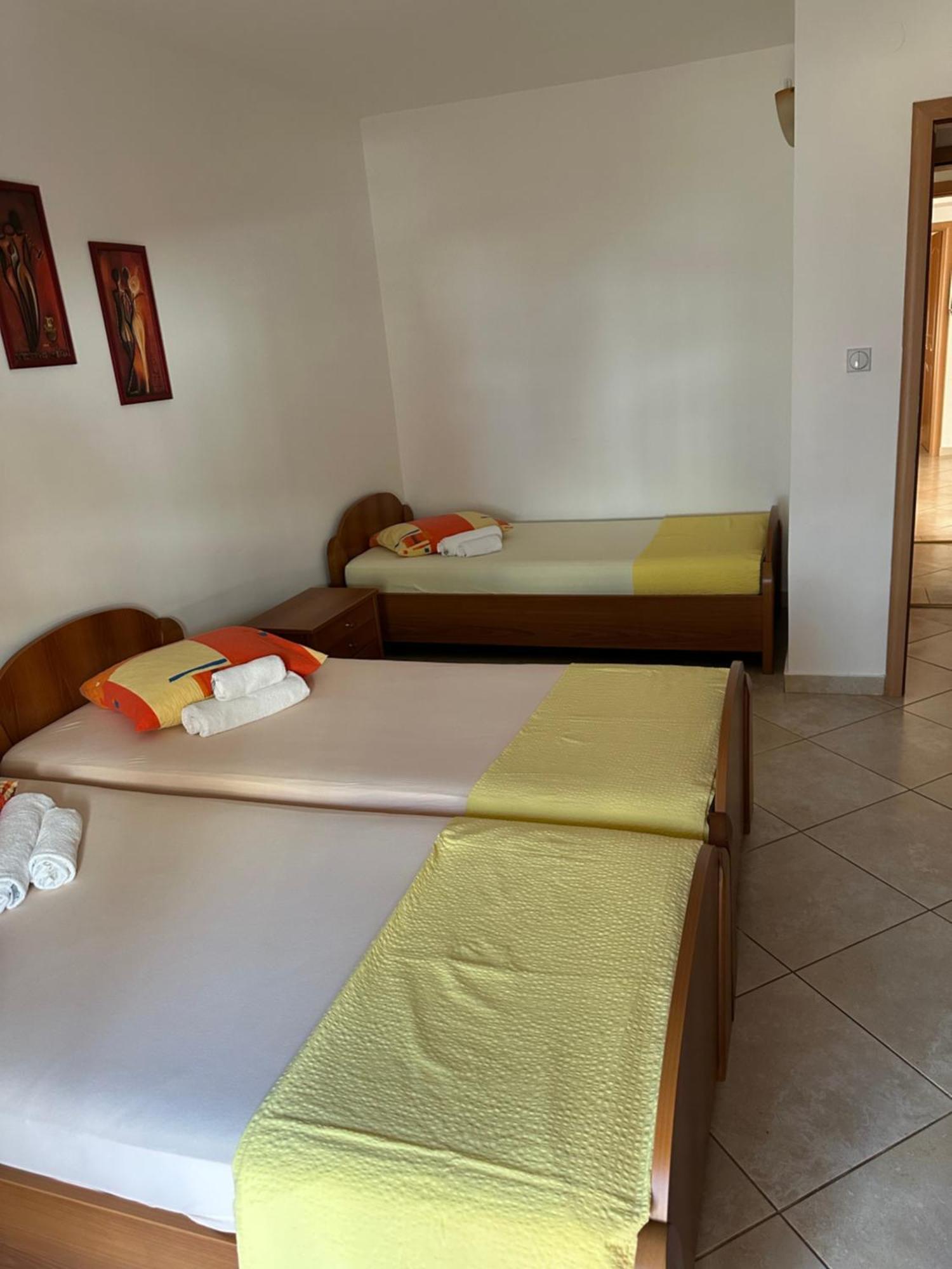 Aleks Appartement Budva